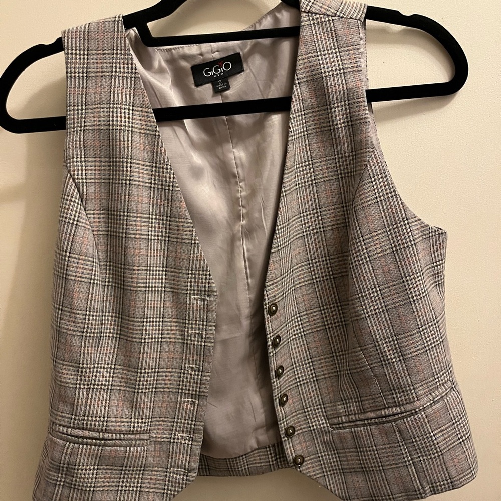 G.G.O Women's Checkered Vest - Gray and Pink